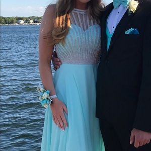 Beautiful Blue Clarisse Prom Dress!